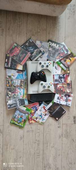 XBOX 360+ 3 джойстика+ 23 игры