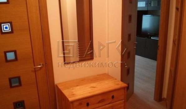 Сдам однокомнатную квартиру в Санкт-Петербурге. Жилая площадь 38 кв.м. Этаж 3.