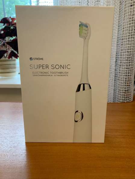 Продам электрическую зубную щётку Ströme Super Sonic