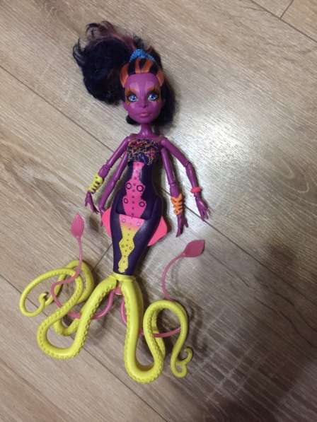 Куклы Monster High и Barbie