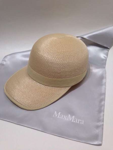 Кепка / бейсболка Max Mara