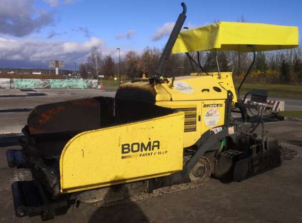 Продам асфальтоукладчик Бомаг, Bomag BF223C, 2012г/в,1900м/ч