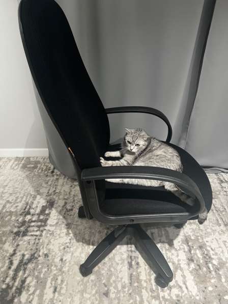 Кресло офисное