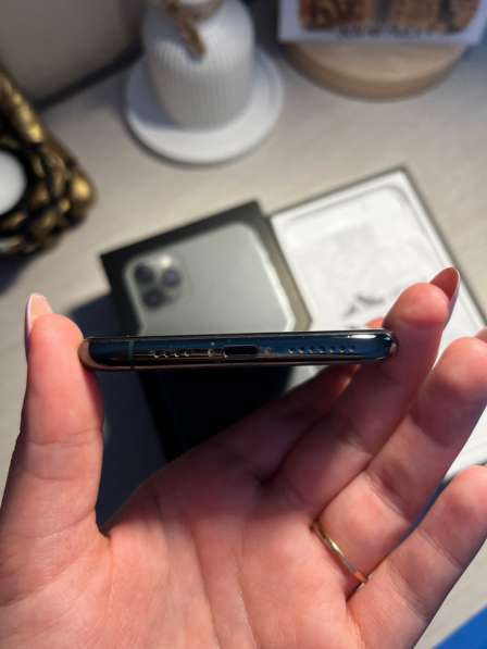 IPhone 11 Pro Max 64 гб в Санкт-Петербурге фото 3
