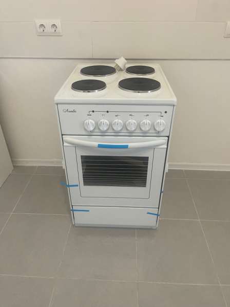 Продам электро плиту