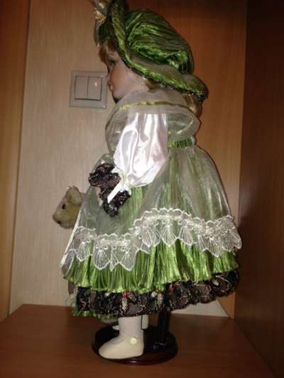 Фарфоровая кукла Remeco (Англия) в Москве