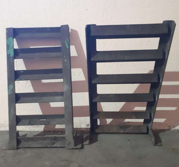 Эстакады для гаража (железные) и различный металлолом