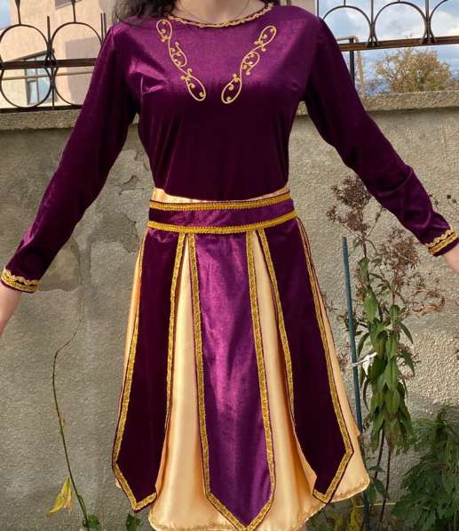 Армянский костюм для танцев