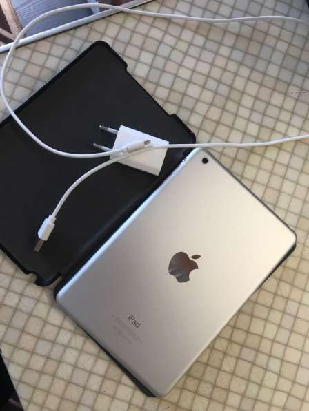 IPad mini 1 wi-fi white идеал