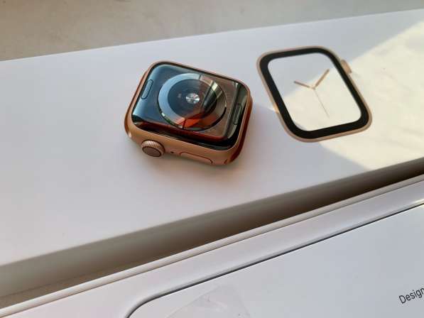 Apple Watch 4, 44mm в Великих Луках фото 5