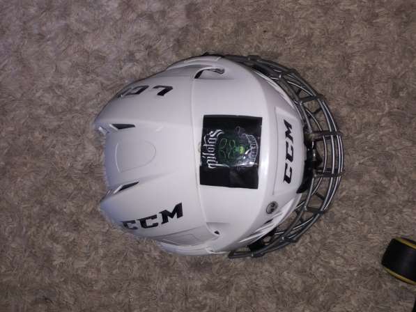 Хоккейный шлем в Уфе фото 3