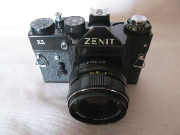 Пленочный зеркальный фотоаппарат Зенит-11 в Щелково фото 7