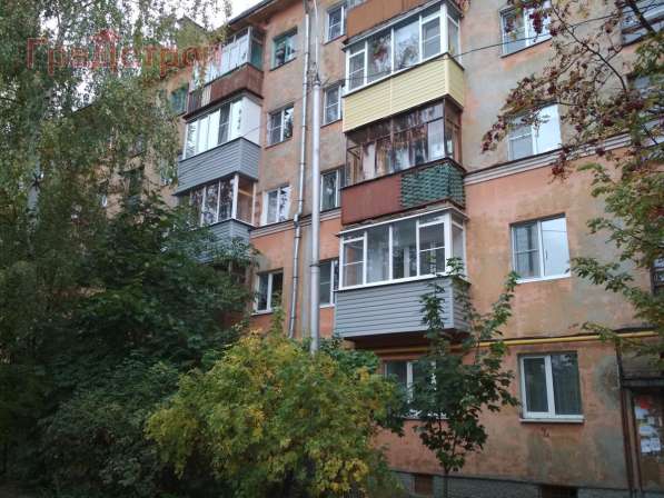 Продам двухкомнатную квартиру в Вологда.Жилая площадь 42 кв.м.Этаж 3.Дом кирпичный.