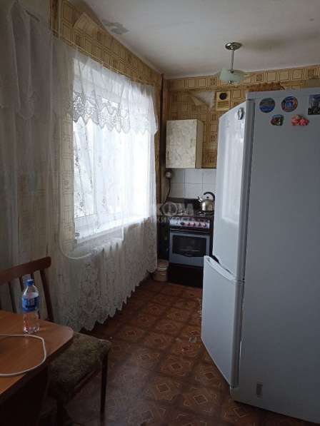 Продается 3х комнатная квартира в г. Луганск, кв. Волкова