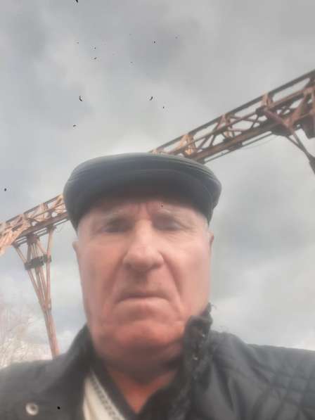 Николай, 74 года, хочет пообщаться