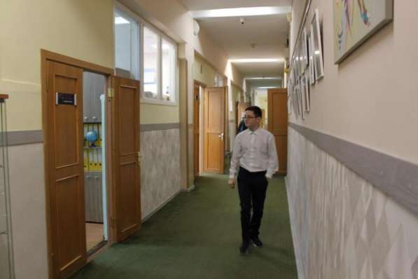 Частная школа в ЗАО Москвы без летних месяцев в Москве