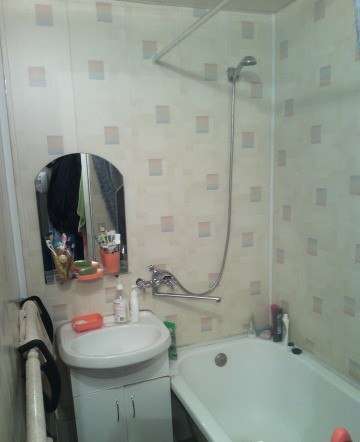 комнату на Октябрьской набережной в Санкт-Петербурге фото 3