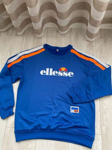 Свитшот Ellesse в Томске