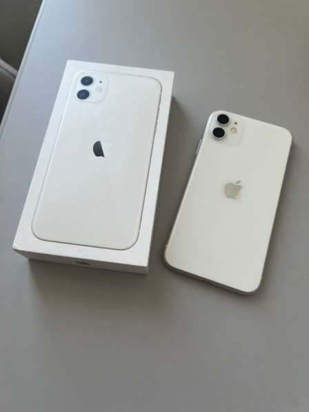 IPhone 11 64GB в Санкт-Петербурге фото 3