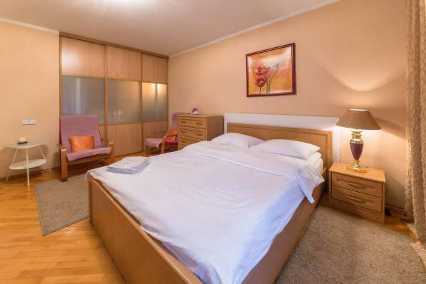 Посуточно рядом метро, Алмазова, Доктрина в Санкт-Петербурге