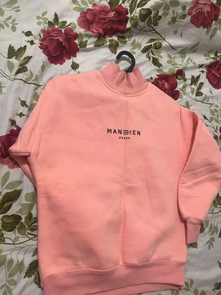 Женская одежда в Санкт-Петербурге