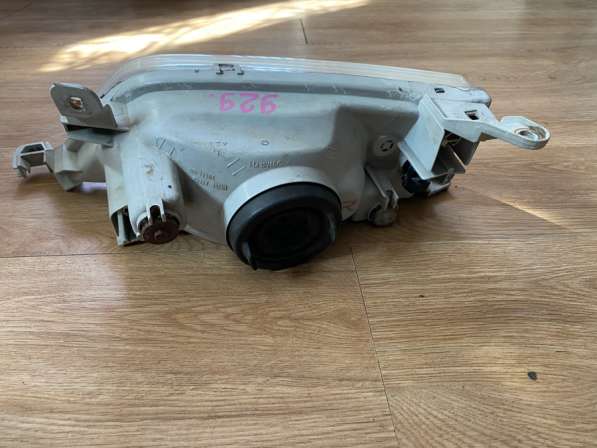 Фара 20-402R. Toyota Carina в Находке фото 3