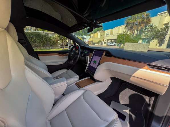 Tesla, Model X, продажа в г.Дубай в фото 9