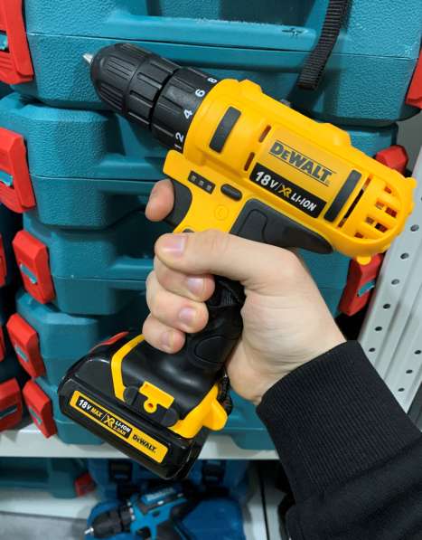 Шуруповерт DeWALT в Москве фото 3
