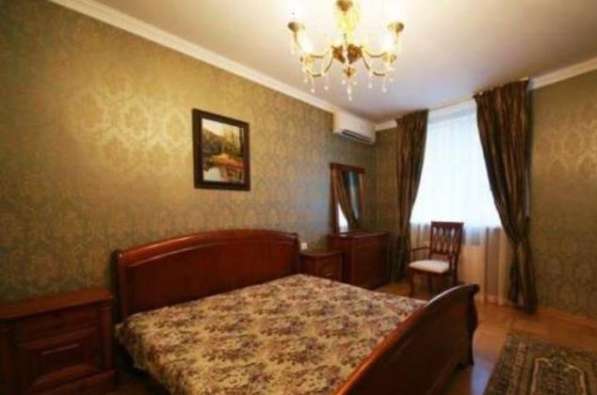 Продам многомнатную квартиру в Краснодар.Жилая площадь 112 кв.м.Этаж 13.Дом монолитный.