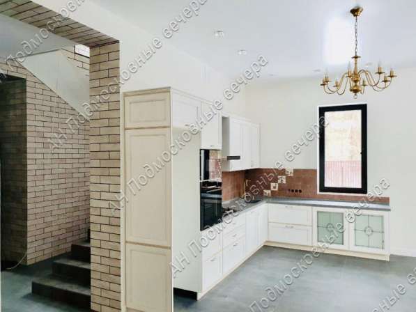 Продам дом в Москва.Жилая площадь 240 кв.м.Есть Электричество. в Москве фото 39