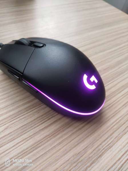 Игровая мышка Logitech g102