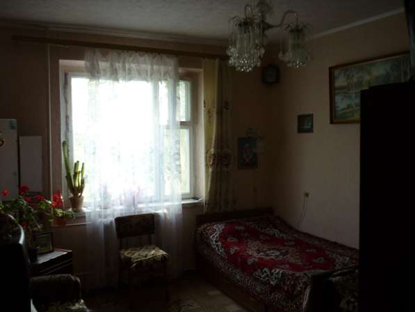 Продам 2-х комн. квартиру в центре города в Таганроге фото 4