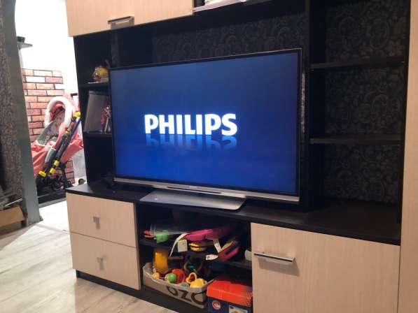 Продам телевизор Филипс с 3D