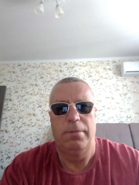 Олег, 61 год, хочет пообщаться