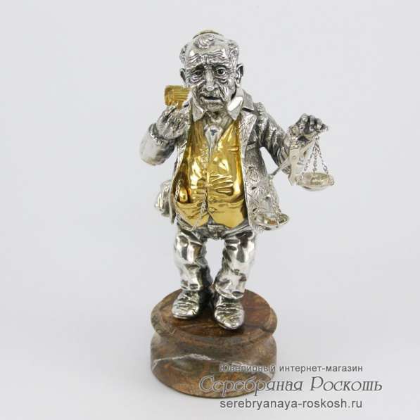 Статуэтка из серебра в Москве