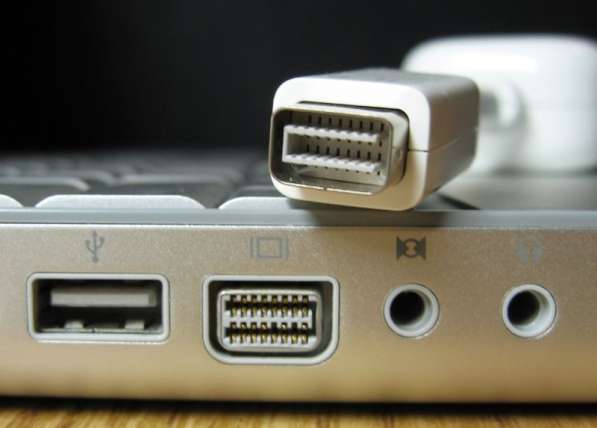 Переходник Mini DVI - hdmi для Mac в Москве