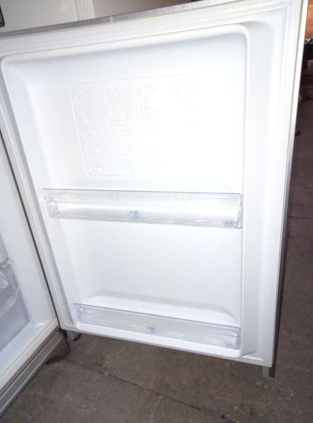 Продаю чистый индезит-прима no frost холодильник в Ленинск-Кузнецком