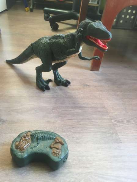 Динозавр игрушка в Волгограде