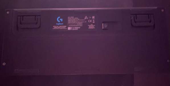 Продам клавиатуру logitech G915 TKL LIGHTSPEED WIRLESS (CLIC в Южно-Сахалинске