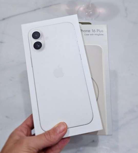 IPhone 16 Plus 128 gb