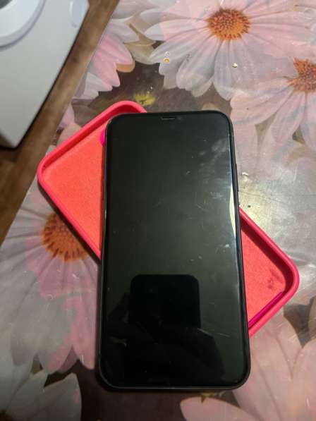 Продам айфон в отличном состоянии на 128г