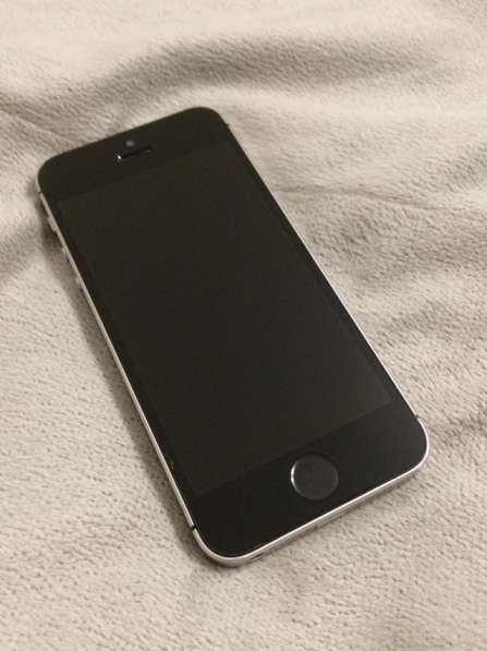 IPhone SE 64gb в Москве