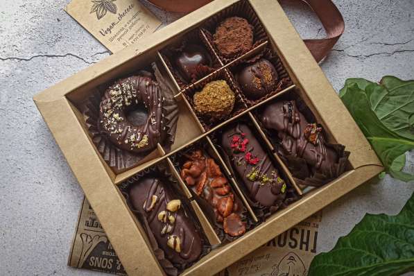 Конфеты, шоколад, подарочные наборы ручной работы в Иванове