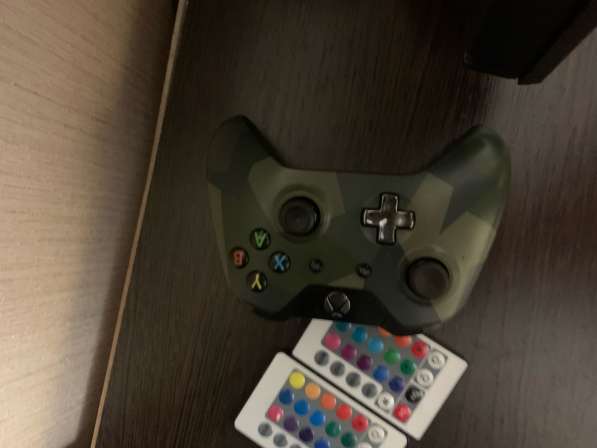 Xbox one s 1tb в Лермонтове фото 3