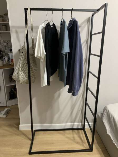 Вешалка. Hanger. Coat hanger. Coat stand в фото 3