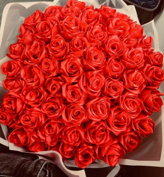 Букеты, розы из атласных лент, цветы