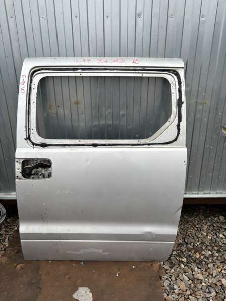 Двери Hyundai Grand Starex в Москве
