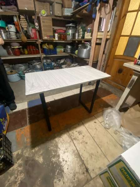 Лофт стол идиальном состоянии в Хасавюрте