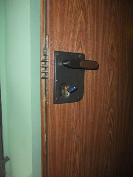 Замена замков, установка замков. Ремонт металлических дверей в Москве фото 16