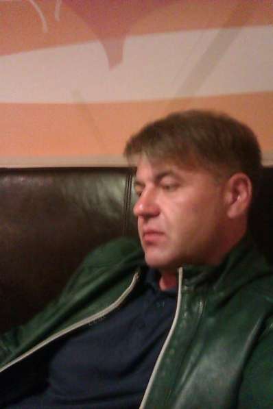 Сергей, 45 лет, хочет пообщаться